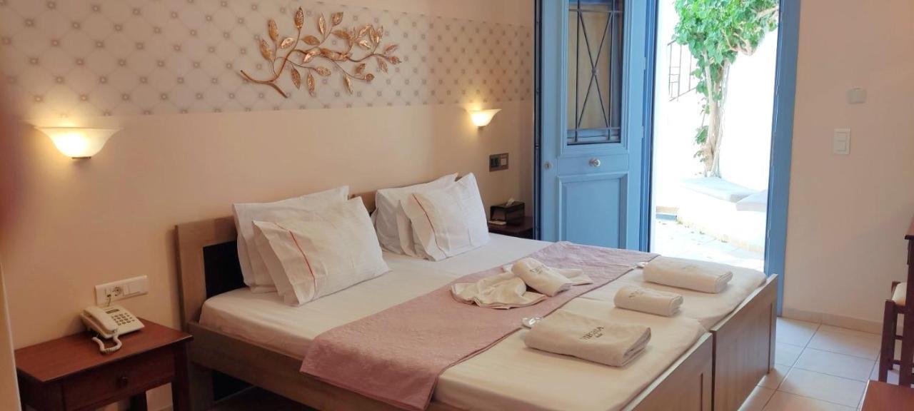 Virginia Hotel Tínos 외부 사진